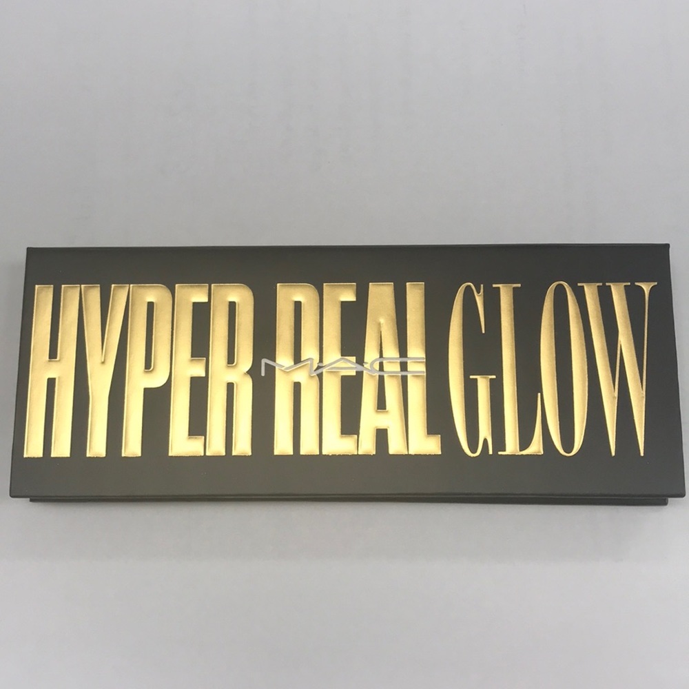 Hyper Real Glow Palette by MAC